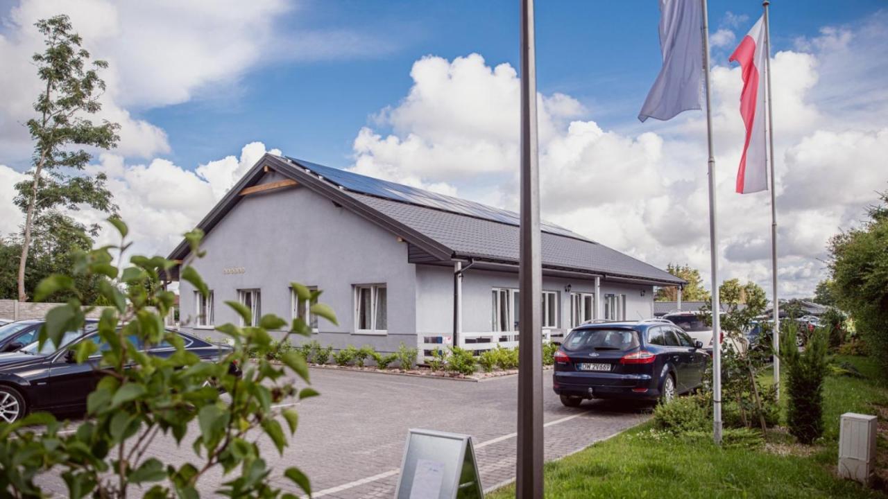 - Letniskowe I Lodge Chłopy