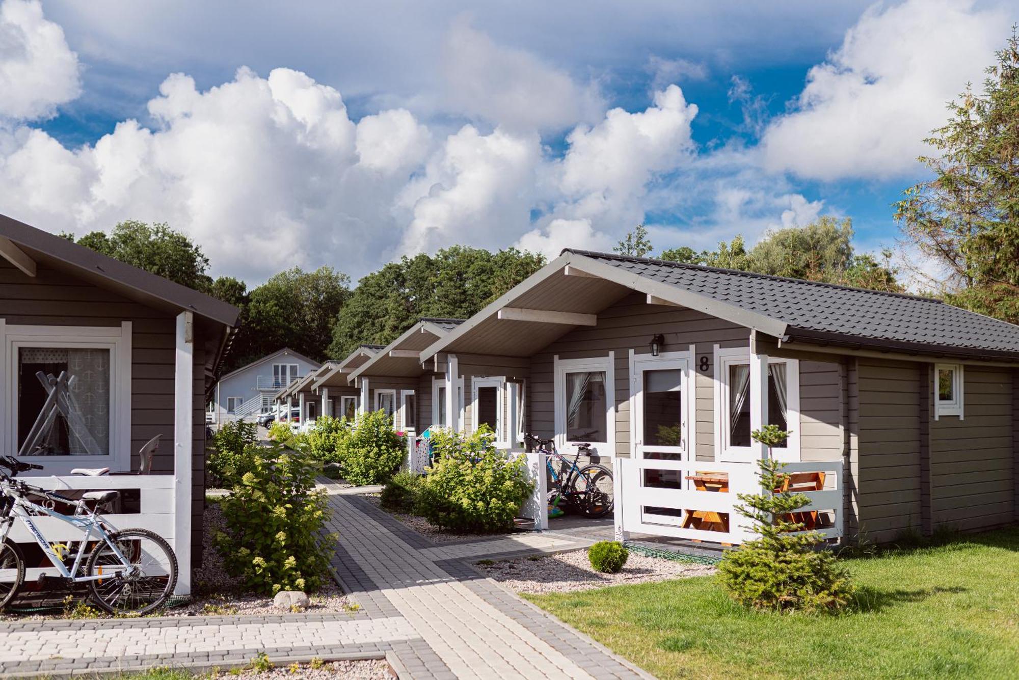 - Letniskowe I Lodge *